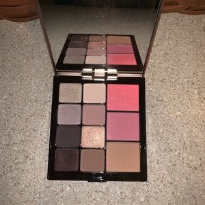 Laura Mercier Essentials Eye and Cheek Palette